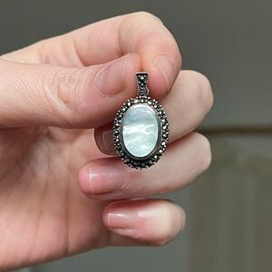 Vintage 925 Sterling Silver Mother Of Pearl & Marcasite Necklace Pendant